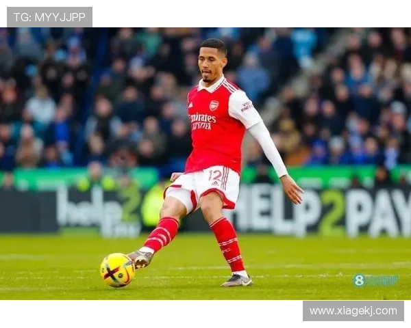 萨利巴庆祝踢飞备用球惹童抱怨